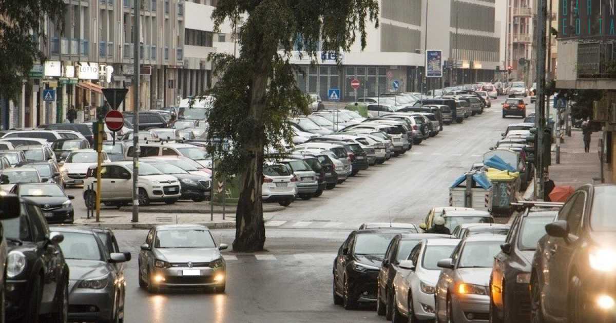 Bari, i racconti e i mille volti di Picone: il quartiere pi� "disordinato" della citt�